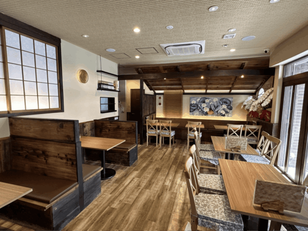 堺筋本町のオフィス街で味わう本格タイ料理【アジアンダイニング チキンワン】